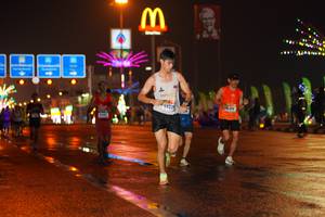 BIB: 320
                            <button type="button" onclick="openModal(16151958)" class="btn btn-primary btn-sm float-right btn-popup" data-toggle="modal" data-target=".modal-high-quality">
                        <i class="fas fa-shopping-cart"></i> Add to Cart
                    </button>
                                            <button type="button" onclick="isThisMe(16151958, true)" class="btn btn-success btn-sm float-right btn-popup btn-isme hidden" data-toggle="tooltip" data-placement="bottom" title="นี่คือรูปของคุณใช่ไหม คลิกที่นี่เพื่อเอาเข้าอัลบั้ม">
                        <i class="fas fa-plus"></i> Add to album
                    </button>
                    <button type="button" onclick="isThisMe(16151958, false)" class="btn btn-warning btn-sm float-right btn-popup btn-isnotme hidden">
                        <i class="fas fa-ban"></i> Remove from album
                    </button>